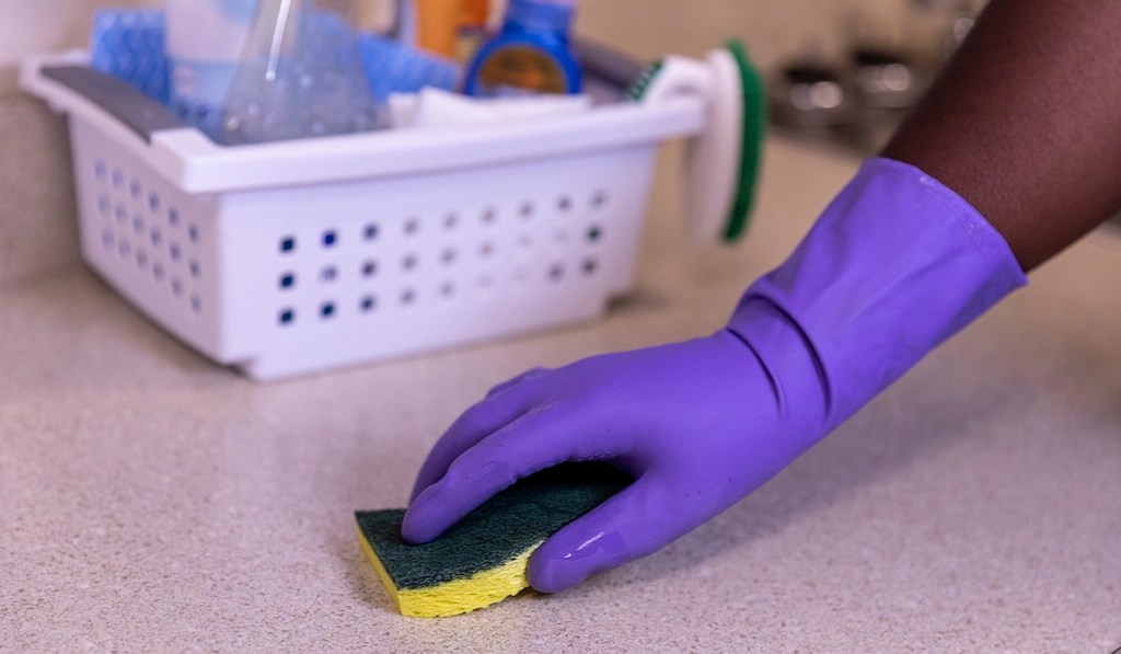 How often should you hire a house cleaning&nbsp;service?